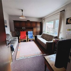 Wohn-Geschäftshaus für zwei große Familien mit Gewerbefläche & Ausbaupotenzial  26835 Neukamperfehn – Samtgemeinde Hesel, Landkreis Leer, Niedersachsen